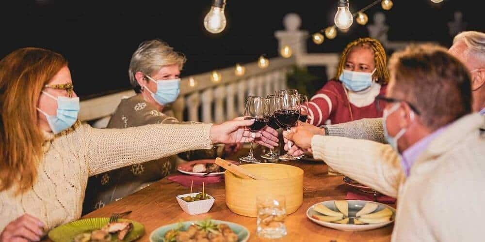 ¿Cómo evitar contagios en reuniones familiares?