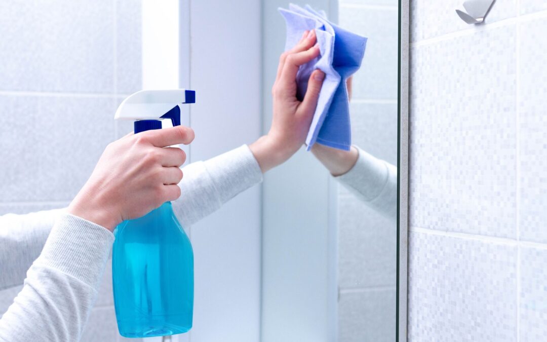 Limpieza de Superficies de Vidrio: Consejos y Productos Recomendados para un Acabado Perfecto