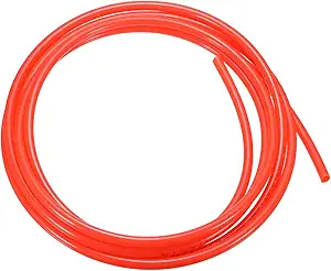 Su diámetro exterior de 12 mm, su color rojo y su material de fabricación, el poliuretano, le confieren características únicas que la hacen ideal para una amplia gama de aplicaciones.