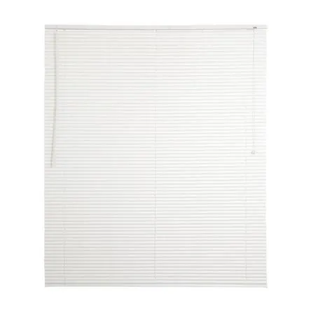 Una persiana horizontal de PVC es un sistema de cobertura para ventanas compuesto por láminas horizontales unidas entre sí, generalmente fabricadas en PVC.