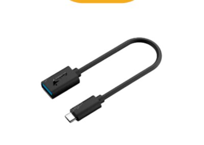 Adaptadores de USB-C a USB-A compactos y duraderos, ideales para carga y transferencia de datos.
