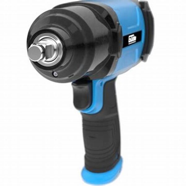 Una llave de impacto neumática con accionamiento de 1/2" es una herramienta indispensable en talleres mecánicos, industrias y cualquier lugar donde se requiera apretar o aflojar tuercas y pernos con alta eficiencia y potencia.