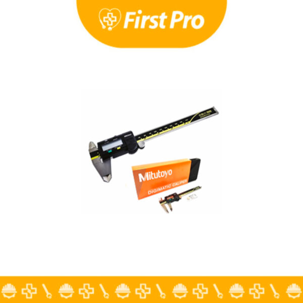 Calibrador vernier digital Mitutoyo modelo 500-193. Rango de medición: 0-300 mm / 0-12". Resolución: 0.01 mm / 0.0005". Funciones: puesta a cero, conversión mm/pulgadas, retención de lectura. Alimentación por batería. Material: acero templado.