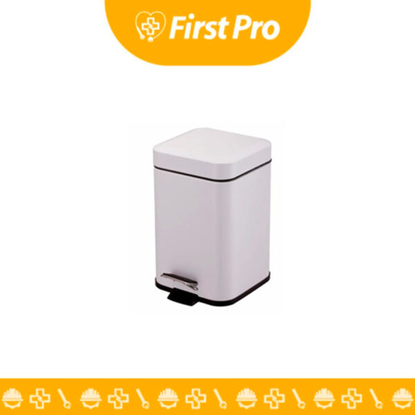 Basurero con Tapa y Pedal: Contenedor de basura con apertura a pedal para mayor higiene y comodidad. Disponible en varios tamaños y materiales.