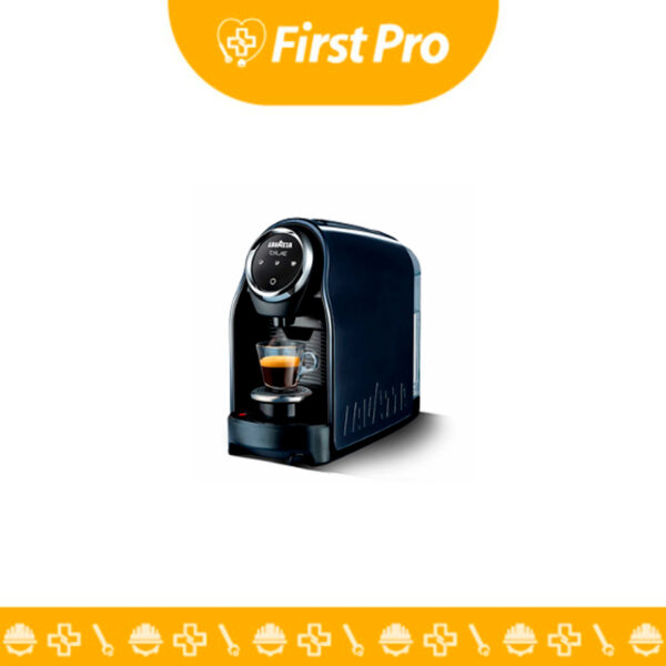 La Cafetera con Cápsulas Lavazza LB900 Classy Compact ofrece espresso y café largo de alta calidad con cápsulas Lavazza Blue. Diseño elegante y compacto, ideal para oficinas o el hogar. Fácil de usar y limpiar, garantiza el sabor auténtico de Lavazza.