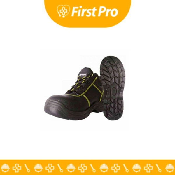 Zapato Nanterre Clute. Calzado de hombre elegante y confortable, fabricado con cuero de alta calidad. Diseño versátil para vestir formal o casual elegante. Durabilidad garantizada.