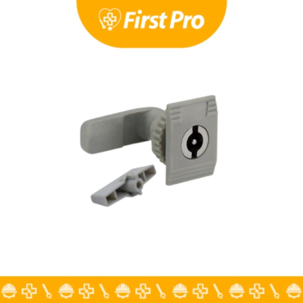 Chapa Cuadrada Negra de PVC para Tablero Eléctrico – Llave Universal