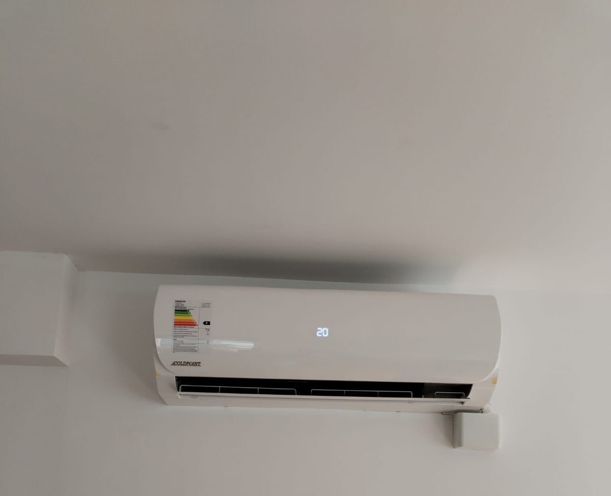 Aire Acondicionado Coldpoint 12000 BTU