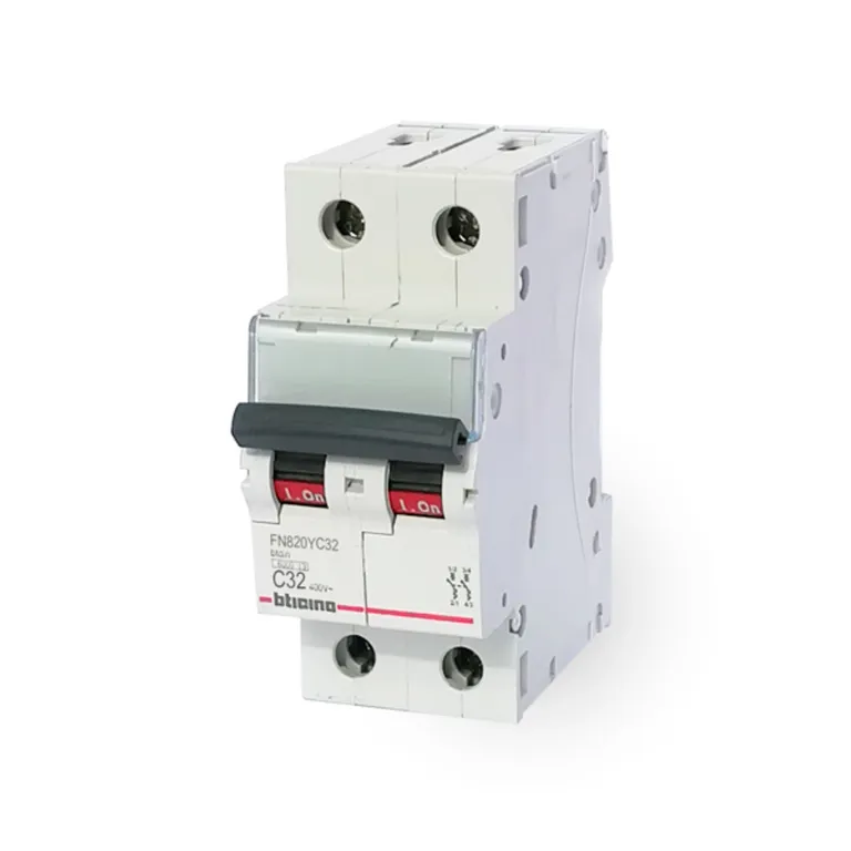 Interruptor Termomagnético 2x32A Bticino