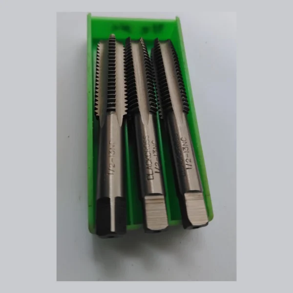Macho de roscar en pulgadas 1/2"